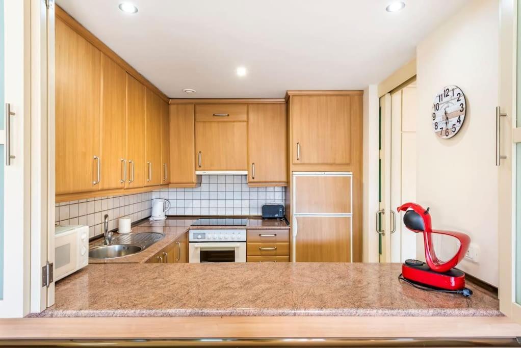 Bright And Welcoming Holiday Home Puerto de Santiago  Extérieur photo